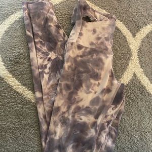 lululemon leggings!